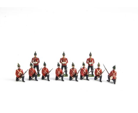 Britains loose Somerset Light Infantry from set 17 comprising kneeling to receive cavalry (23), with last version officers (3