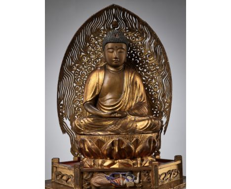 A LARGE AND IMPRESSIVE GILT WOOD FIGURE OF AMIDA NYORAIJapan, 18th-19th century, Edo period (1615-1868)Carved from cypress wo