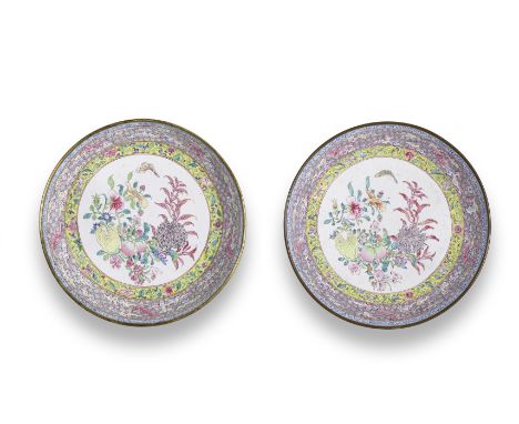 A PAIR OF PAINTED ENAMEL 'AUSPICIOUS FRUIT AND CHRYSANTHEMUM' SAUCER-DISHESQianlongEach finely painted in the well with finge