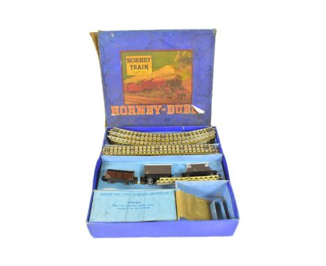Model Railway - a pre-war Hornby Dublo OO gauge model railway trainset No. EDG7 with Tank Good locomotive, x3 rolling stock w