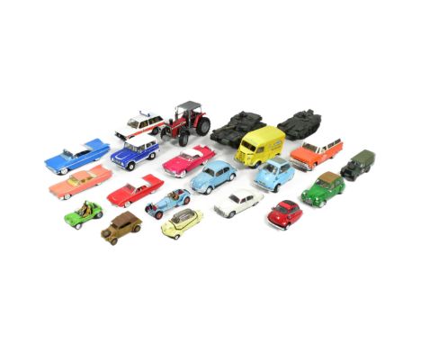 Model Kits - a collection of assorted plastic model kits of various scales and makers to include; Ford Bronco, Citroen 2CV, A