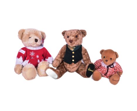 Teddy Bears - x3 original Harrod soft toy teddy bears comprising; Christmas 2008 with red and white knitted sweater and mitte