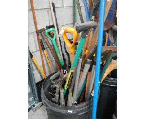 A Large quantity of garden hand tools