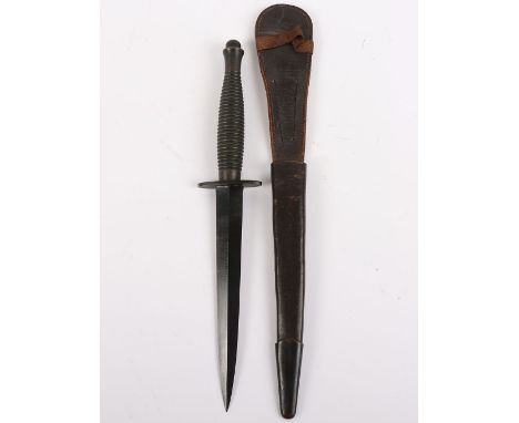British 3rd Pattern Fairbairn Sykes (F.S) Commando Knife, good example with bronzed ringed griped commando knife with the pom