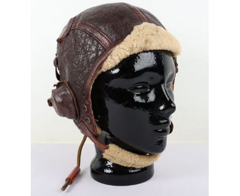 WW2 USAAF Winter Pattern Type B-6 Flight Helmet, fine brown leather flying helmet with wool lining to the interior. Original 