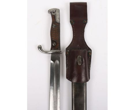 WW1 German Model 98/05 Mauser Bayonet, with two piece wooden grips, steel pommel and cross guard. Housed in steel scabbard wi