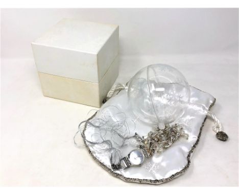 A Swatch Christmas 2005 'Sparkling Night' watch in box. 