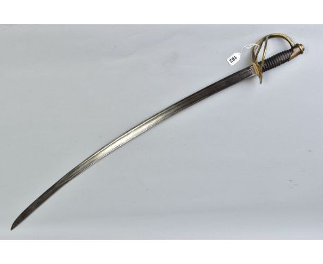 A LATE 19TH CENTURY/EARLY 20TH CENTURY INFANTRY/CAVALRY OFFICERS SWORD, curved blade approximate 90cm in length, blade is not