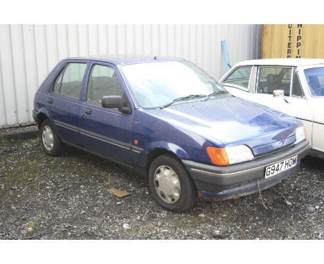 A FORD FIESTA 1.4LX CAR, G947 HOM in blue, petrol engine, manual gearbox, one key, no MOT or V5C, unverified mileage shown 81