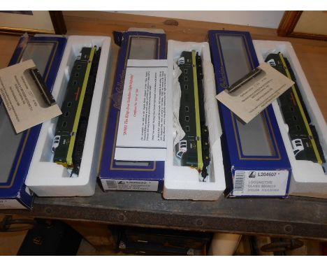 3 Boxed Limited Edition Lima Locos 00 gauge 2 of D9016 Gordon Highlander no 784 of 1000 and 877 of 1000 and  D9002 The Kings 