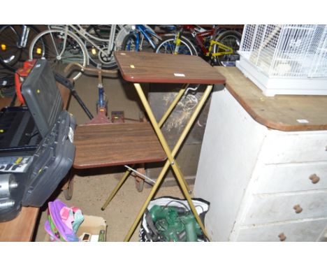 A projector table