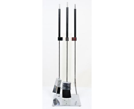Alessandro Albrizzi Chrome Lucite Fireplace Tools Set with Black Handles. Fireplace set: stand, brush, shovel, and poker, Ita
