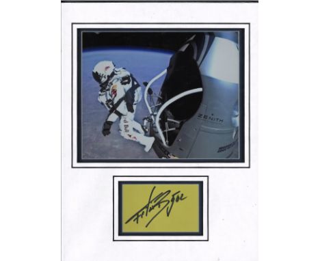 Felix Baumgartner signed autograph presentation. High quality professionally mounted 17 x 11 inch overall sized display. 3D d