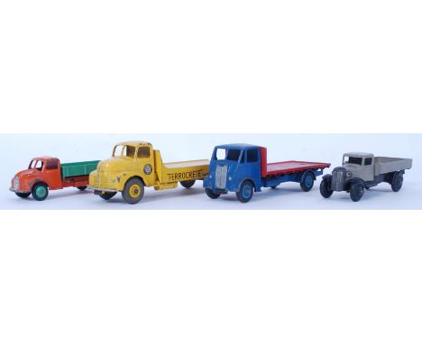 DINKY: A collection of 4x vintage Dinky diecast model cars - 25A, 512, 419 and a Dodge. Each unboxed.

WORLDWIDE POSTAGE AVAI