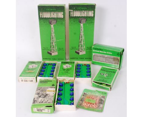 SUBBUTEO: A collection of 3x complete Subbuteo football teams, along with various boxed accessories. Team box numbers: 217, 1