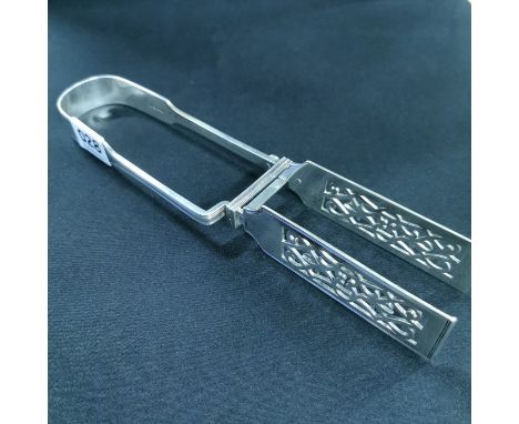 PAIR OF SILVER ASPARAGUS TONGS - LONDON 1857/58 BY GEORGE W ADAMS APPROX 196 GRAMS