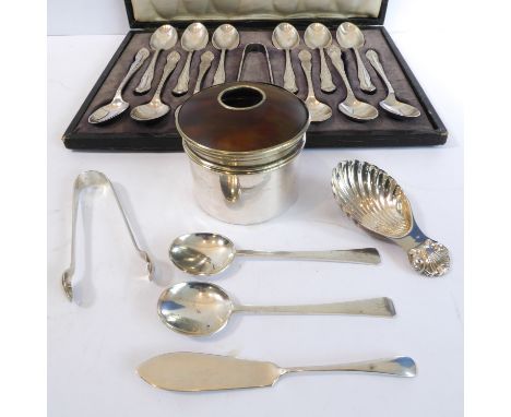 Small silver to include a caddy spoon by A E Jones, a pair of Art Deco jam spoons (Birmingham 1930), sugar tongs (Sheffield 1
