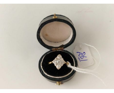 A VINTAGE OLD CUT DIAMOND CLUSTER RING 18CT GOLD SIZE M 3.2 GMS