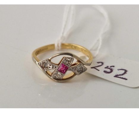 A EDWARDIAN RUBY AND DIAMOND ART DECO RING 18CT GOLD SIZE M 3.1 GMS  