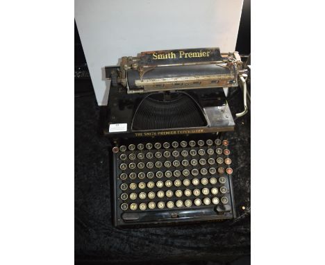 Smith Premier No.10 Typewriter with Extended Upper and Lower Case Keyboard - Syracuse, New York, USA  