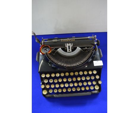Imperial Typewriter "The Good Companion" - Leicester, England 