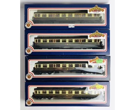 4x Bachmann Collett GWR Chocolate / Cream Passenger Coaches - Boxed - To Include: 34-125, 34-050B, 34-125, 34-100. P&amp;P Gr