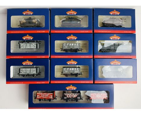 9x Bachmann OO Gauge Limited Edition WARLEY MODEL RAIL CLUB Wagons &amp; 1x Triple Wagon Pack - All Mint Boxed with Certifica