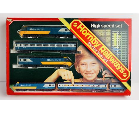 Hornby R685 OO Gauge Intercity 125 Train Set - Boxed. P&amp;P Group 2 (£18+VAT for the first lot and £2+VAT for subsequent lo