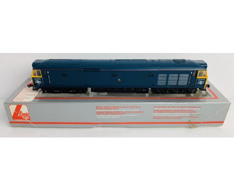 Lima OO Gauge Class 50 BR Blue D400 Loco - Boxed. P&amp;P Group 2 (£18+VAT for the first lot and £2+VAT for subsequent lots) 