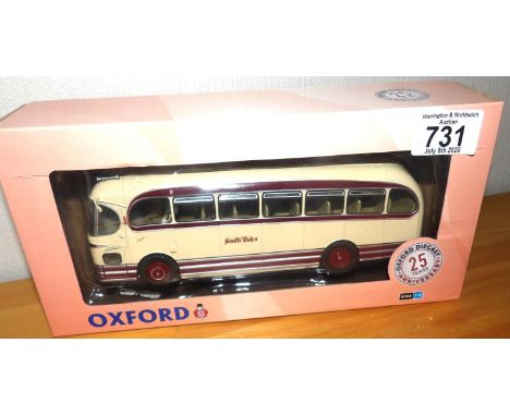 Oxford 1:43 scale Weymann Fanfare South Wales transport bus. P&amp;P Group 2 (£18+VAT for the first lot and £2+VAT for subseq