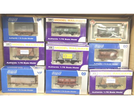 Thirteen assorted Dapol wagons including Presflow. P&amp;P Group 2 (£18+VAT for the first lot and £2+VAT for subsequent lots)
