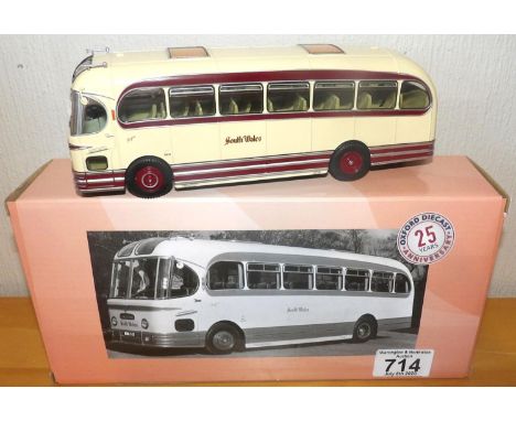 Oxford 1:43 scale Weymann Fanfare South Wales transport bus. P&amp;P Group 2 (£18+VAT for the first lot and £2+VAT for subseq