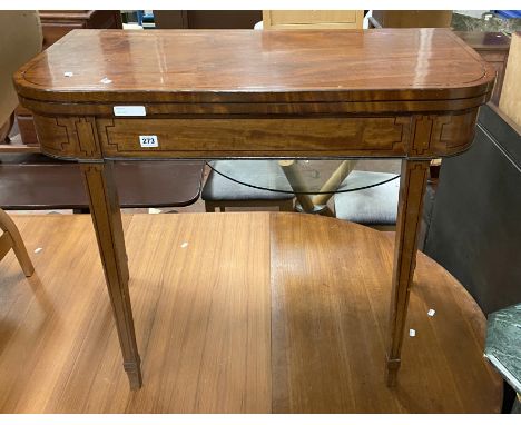 CARD TABLE