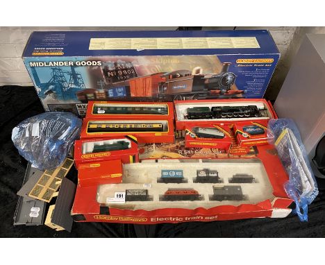 QTY OF HORNBY RAILWAY ITEM A/F