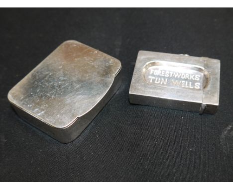 A plain silver snuff box/vesta case with striker base, Chester 1911; a silver Vesta case "Forest Works Tunbridge Wells", Birm