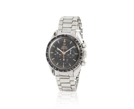 Omega. A rare and unusual stainless steel manual wind chronograph bracelet watchOmega. Rare chronographe bracelet en acier mo