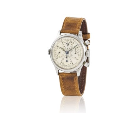 Universal Genève. A fine stainless steel manual wind chronograph wristwatch with memo dial functionUniversal Genève. Beau chr