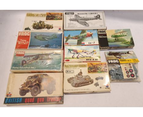 Frog, Nitto &amp; Similar, a boxed Group of 1:72 &amp; 1:76 Scale Military Vehicles. Although unchecked for completeness cond
