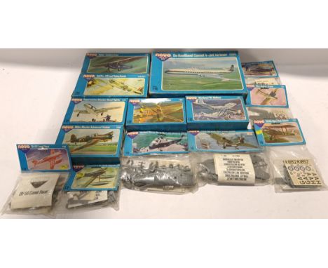 Novo, a boxed 1:72 &amp; 1:96 Scale Military Aviation Group. Although unchecked for completeness condition appears Good to Go