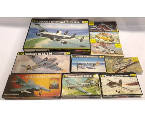 Heller, a boxed 1:72 Scale Military Aviation Group. Although unchecked for completeness condition appears Fair Plus to Good P