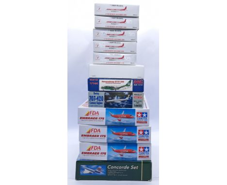 Tamiya, Avart, Minicraft and similar a boxed 1:100/1:144 scale civilian aircraft model kits group. Conditions appear Excellen