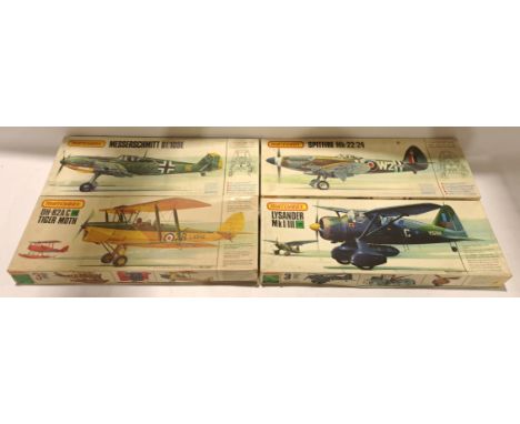 Matchbox, a boxed 1:32 Scale Military Aircraft Group. Although unchecked for completeness condition appears Good to Good Plus