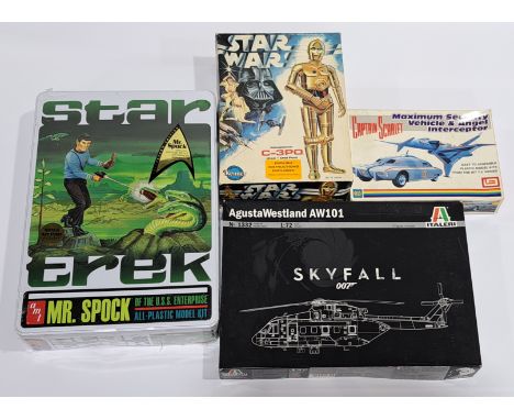 Kenner, AMT, AMAI, Italeri a boxed mixed scale TV/Film related model kits, Lot also includes loose bagged 1:100 scale 'Deaths