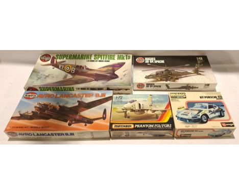 Airfix, Matchbox &amp; Bburago, a boxed Group of Mixed Scale Model Kits. Although unchecked for completeness condition appear