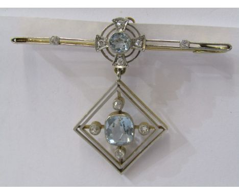 UNUSUAL AQUAMARINE &amp; DIAMOND BROOCH, unusual geometric deco design, bar containing a round brilliant cut aquamarine in a 