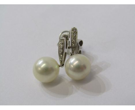 PAIR OF 18ct WHITE GOLD &amp; DIAMOND PEARL DROP EARRINGS 