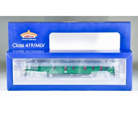 A Bachmann OO Gauge Motor Luggage Van, 31-266 (MLV)