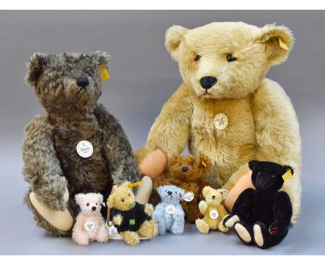 Eight Modern Steiff Teddy Bears, including a 1906 Classic, 1920 Classic, three Club 1997, 2003 and 2004, 55 PB 1902Smallest b