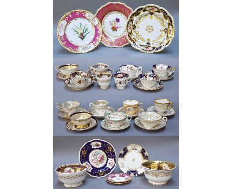 A Worcester Flight Barr &amp; Barr Tea Cup and Saucer, with gadrooned rims and having seaweed gilding, together with a quanti