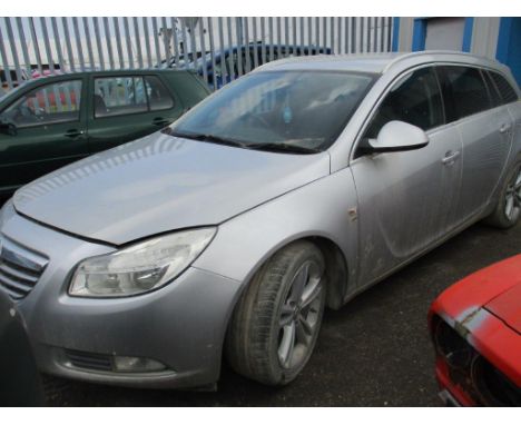 Make &amp; Model: Vauxhall Insignia SRI NAV 160Date of Reg: BK61 CSXColour: Silvercc: 1956MoT: 01-10-2020Fuel Type: DIESELMil